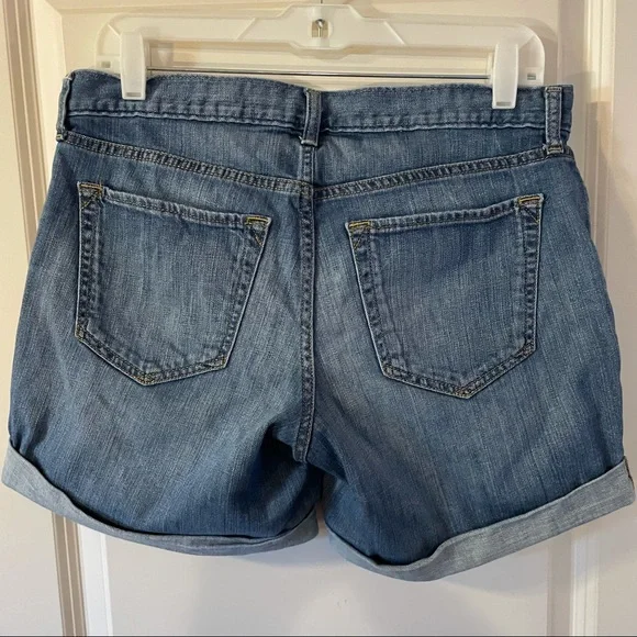 Eddie Bauer Women’s Specially Dyed Jean Shorts 6” Size 6 - Picture 2 of 13